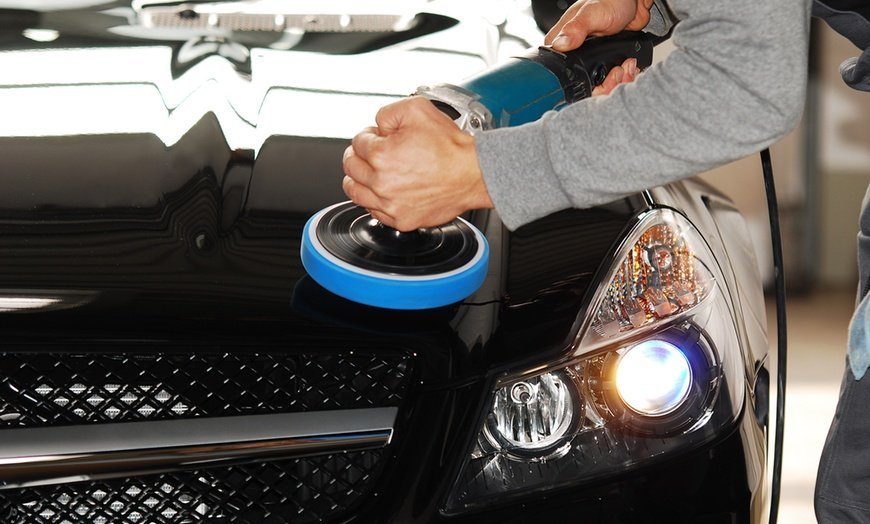 Restore Your Car’s Shine with Expert Dent Repair in Abu Dhabi