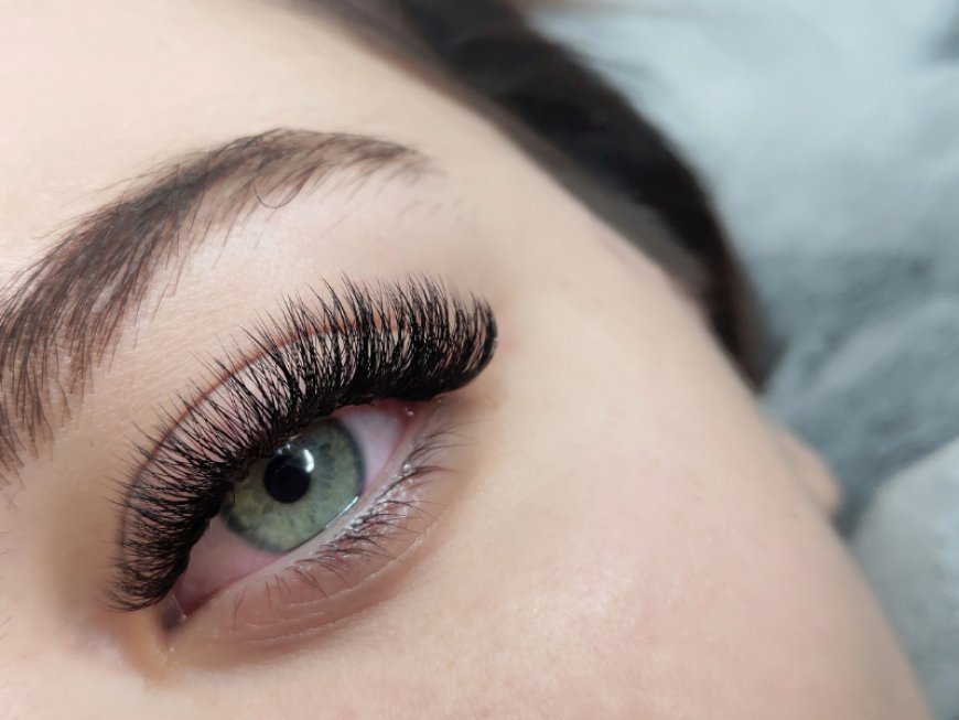 Top 10 Tips to Prepare for Your Eyelash Transplant