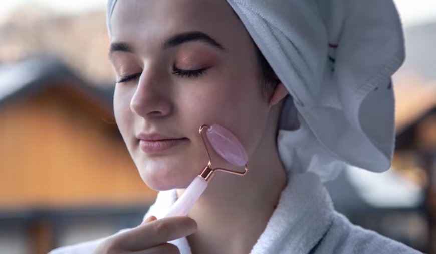 How to Use a Kansa Wand for Glowing Skin at Home