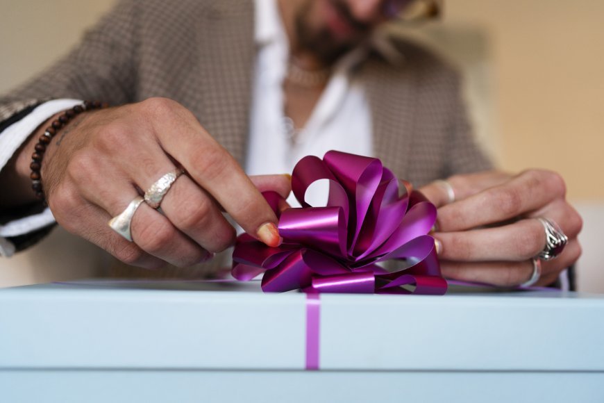 The Complete Guide to Corporate Gifting Dubai