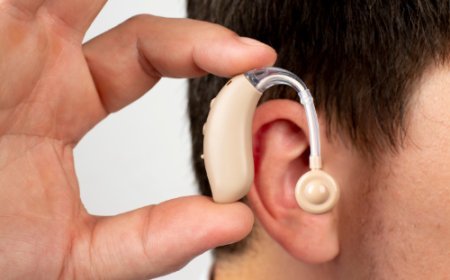 CIC Hearing Aids for Discreet & Clear Hearing in Delhi