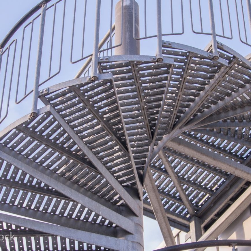 What Design Options Do Steel Staircase Manufacturers Offer?