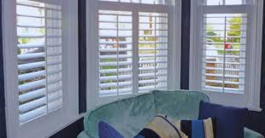 What’s the Difference Between PVC & Wooden Plantation Shutters?