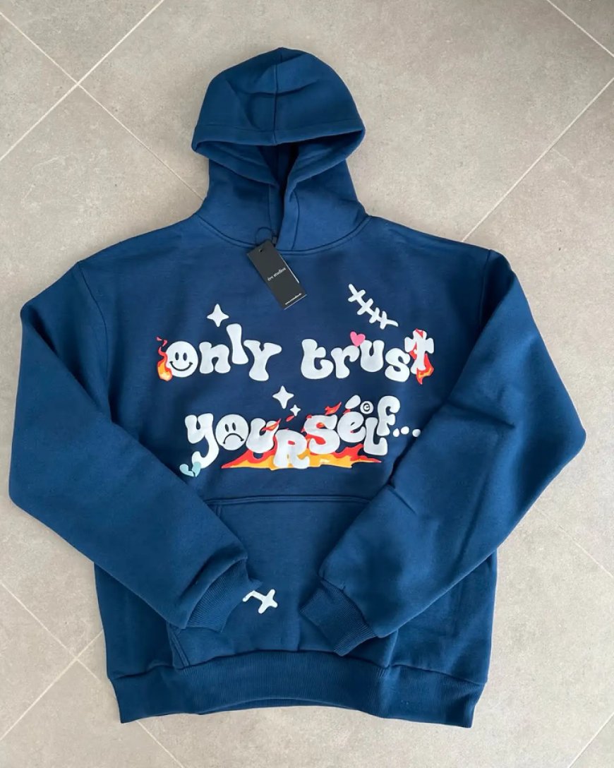 Ere Studios Hoodie – Wenn Minimalismus auf urbane Raffinesse trifft