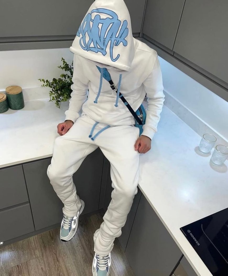 Syna World: Redefining Urban Style with the Syna World Tracksuit