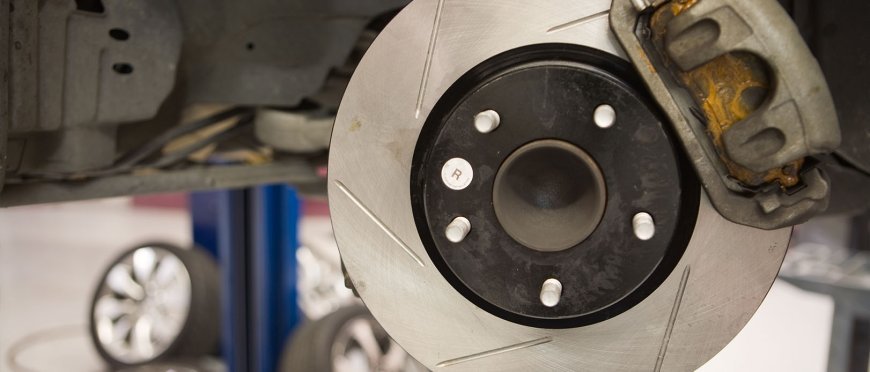 Abu Dhabi Drivers! When Should You Replace Your Car Brake Pads?