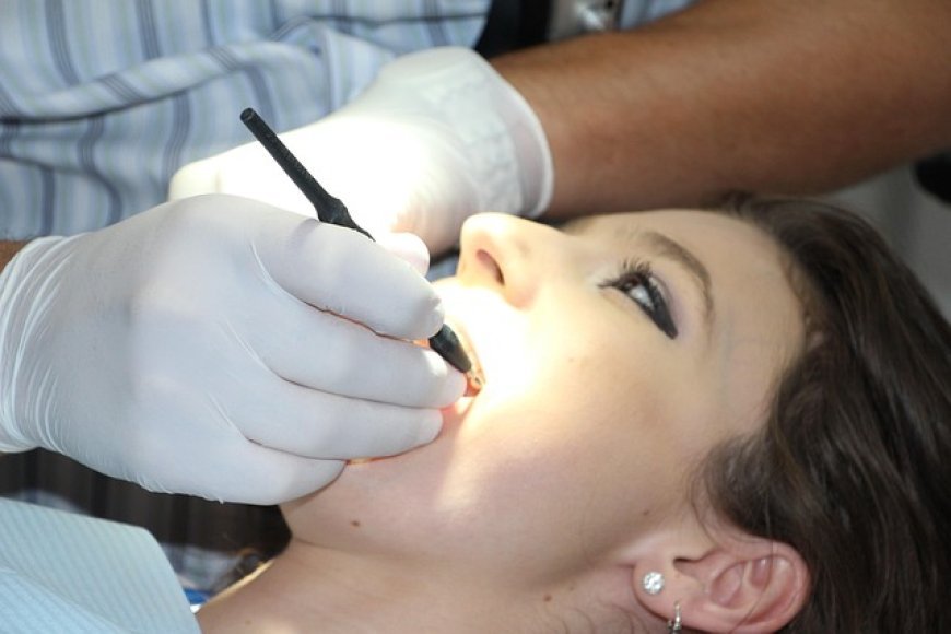 Brighten Your Smile: A Complete Guide to Tooth Whitening and Finding the Right Teeth Whitening Dentist