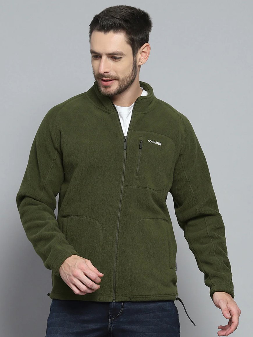 Why To Choose Rockit’s Sweatshirts For Mens Online