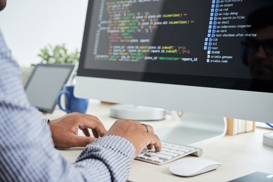 Building Cross-Platform Mobile Apps with .NET MAUI