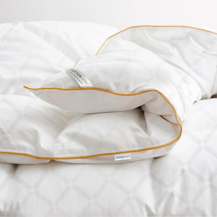 Why Do Hotels Always Use White Duvets?