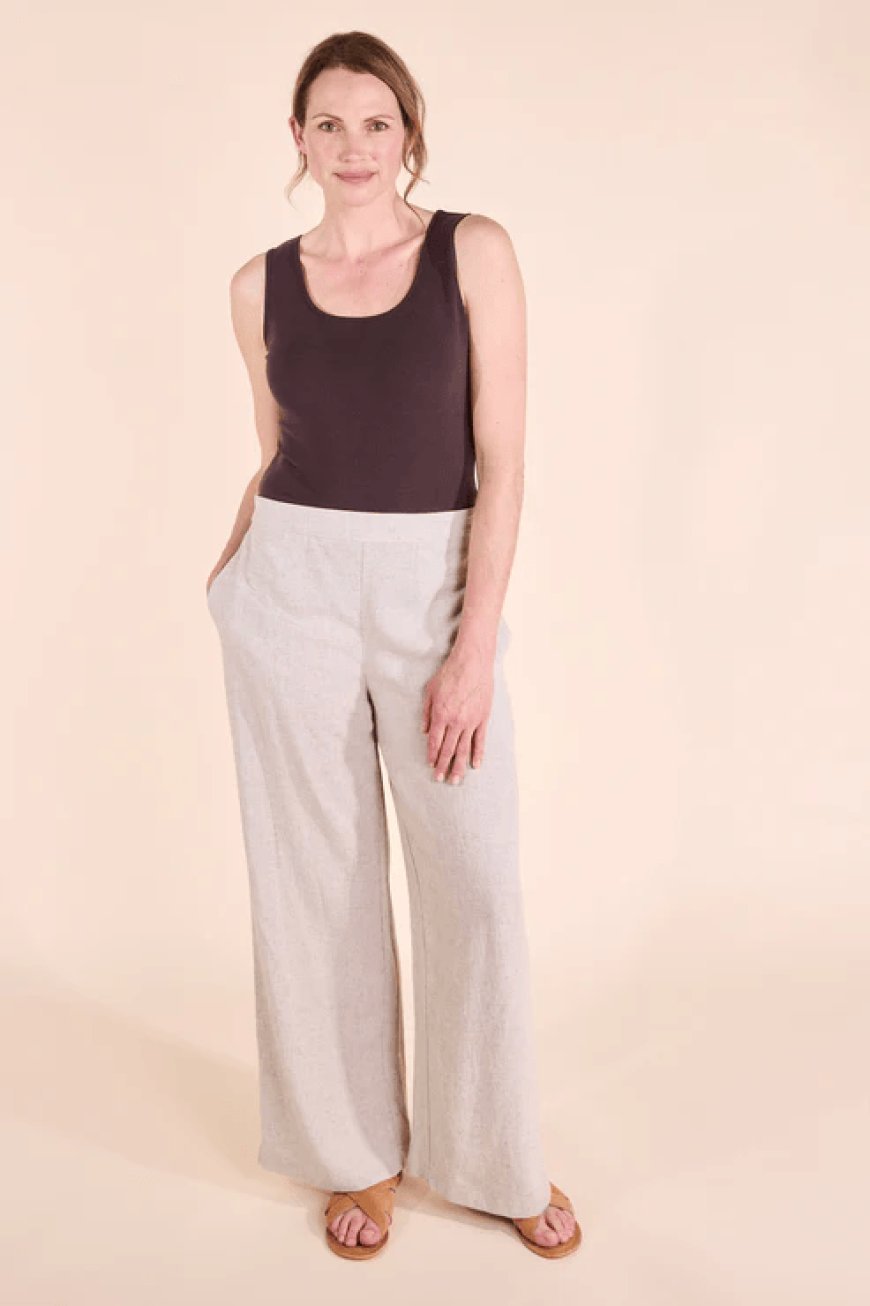 The Enduring Appeal of the Wide Leg Trouser in UK Fashion