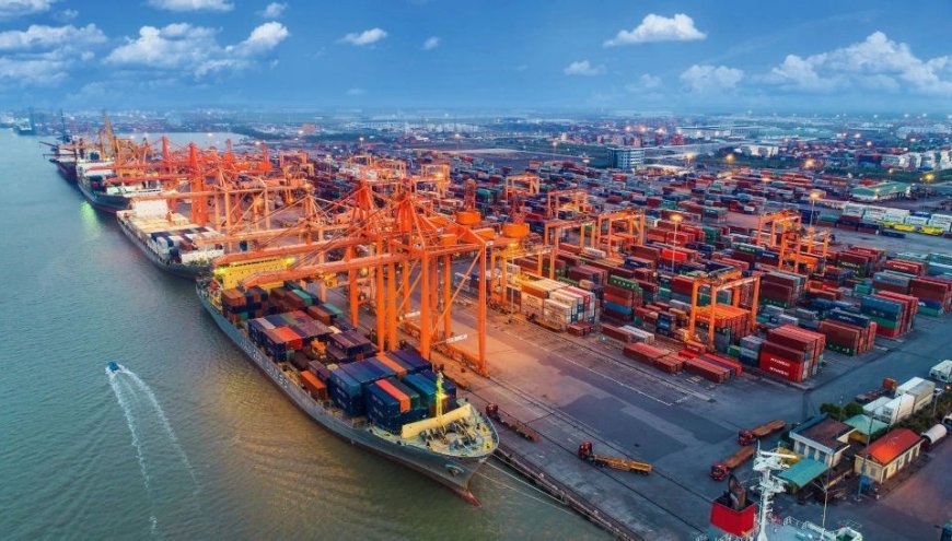 World’s Top Ports for Trade | Shipping & Logistics Trends